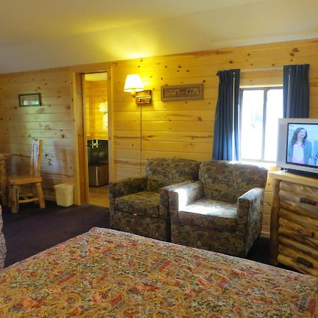 Econo Lodge Bayview Mackinaw City Ngoại thất bức ảnh