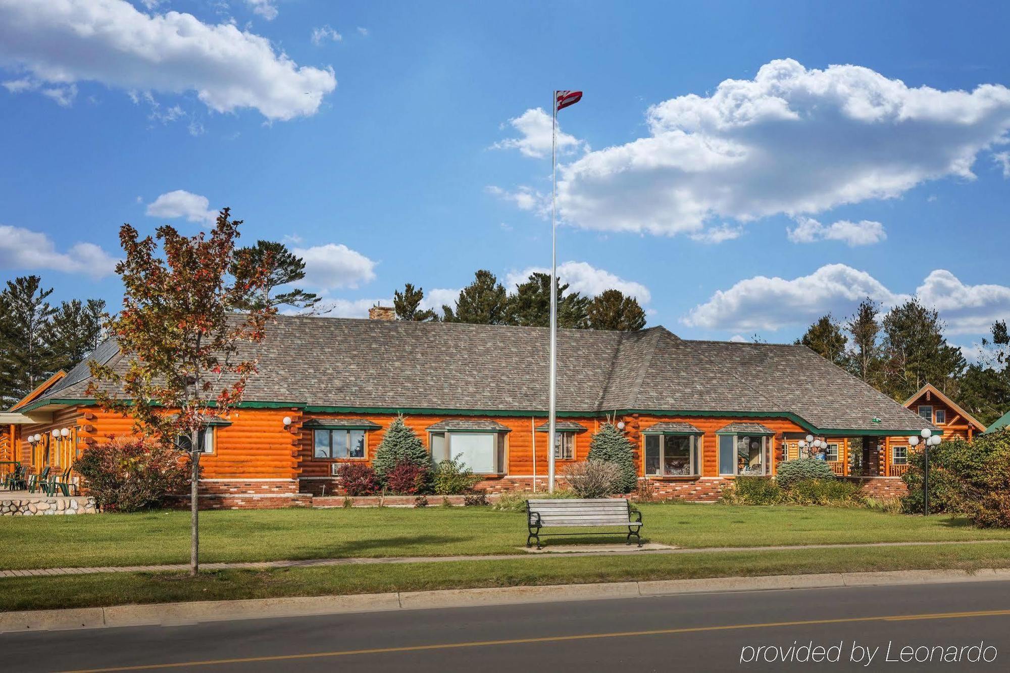 Econo Lodge Bayview Mackinaw City Ngoại thất bức ảnh