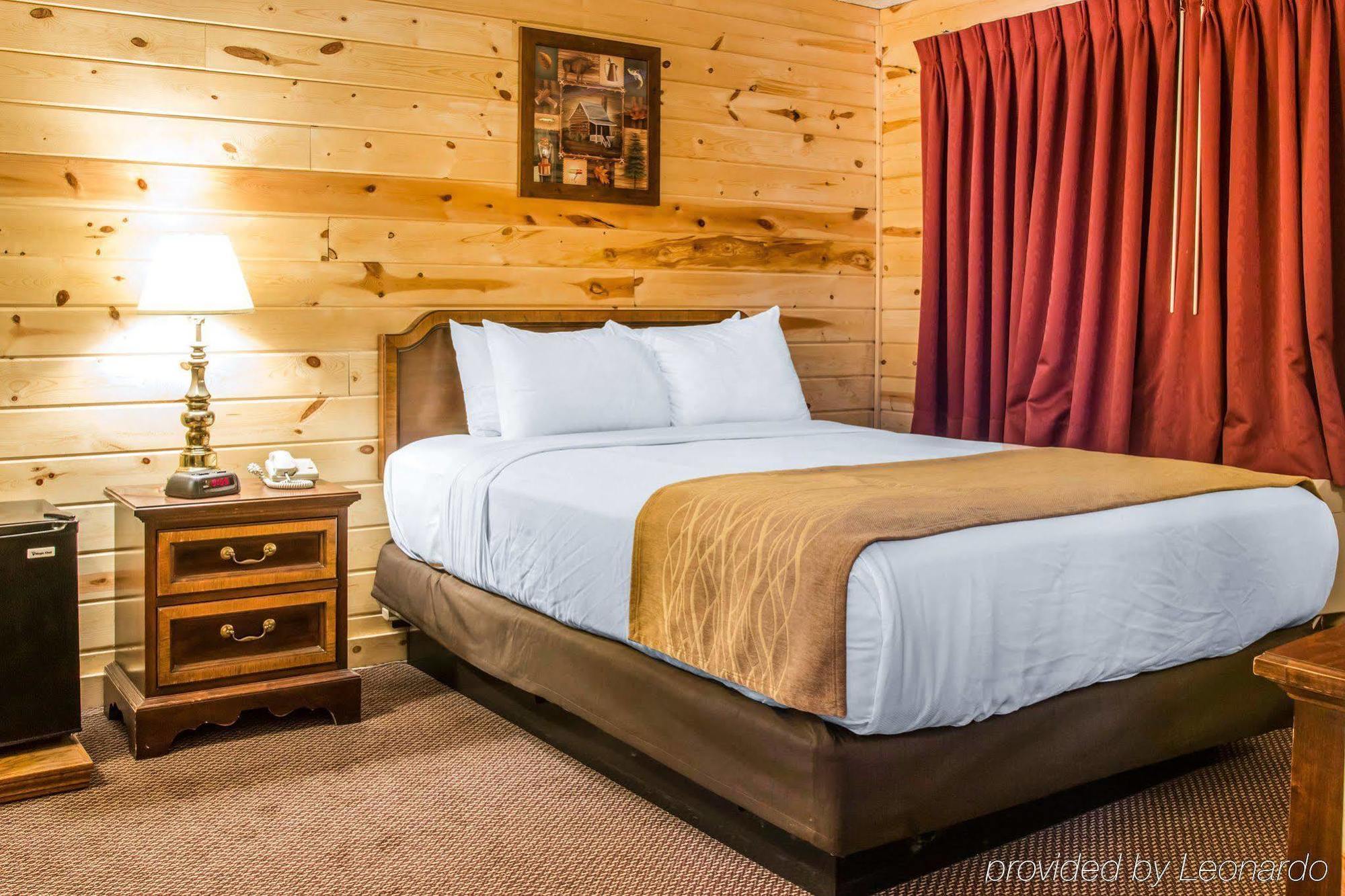 Econo Lodge Bayview Mackinaw City Ngoại thất bức ảnh