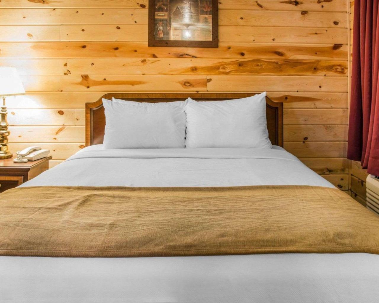 Econo Lodge Bayview Mackinaw City Ngoại thất bức ảnh